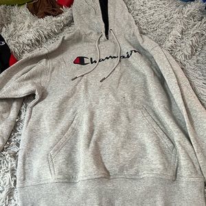 Grey sweatshirt